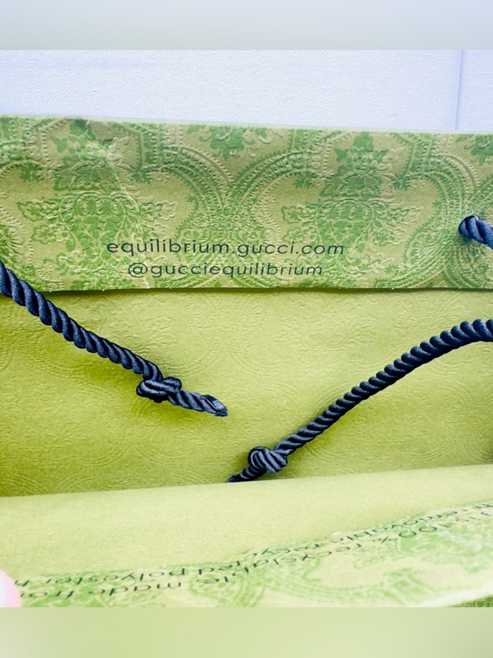 Gucci Authentic Paper Shopping Gift Bag Tote Green Damask Print Embossed 19x14 - Picture 6 of 11